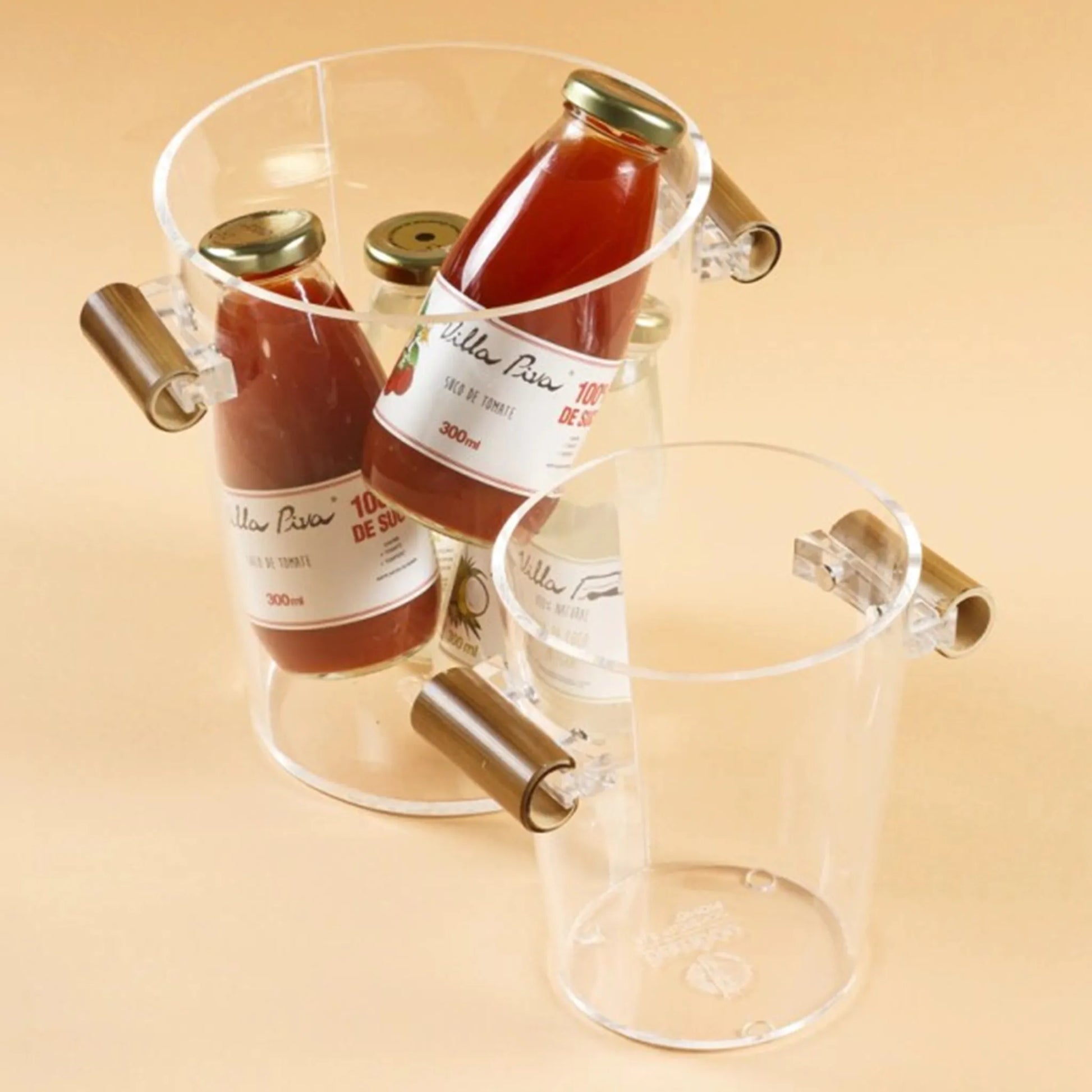 Coleção Balde de Gelo Bambu com suco dentro.