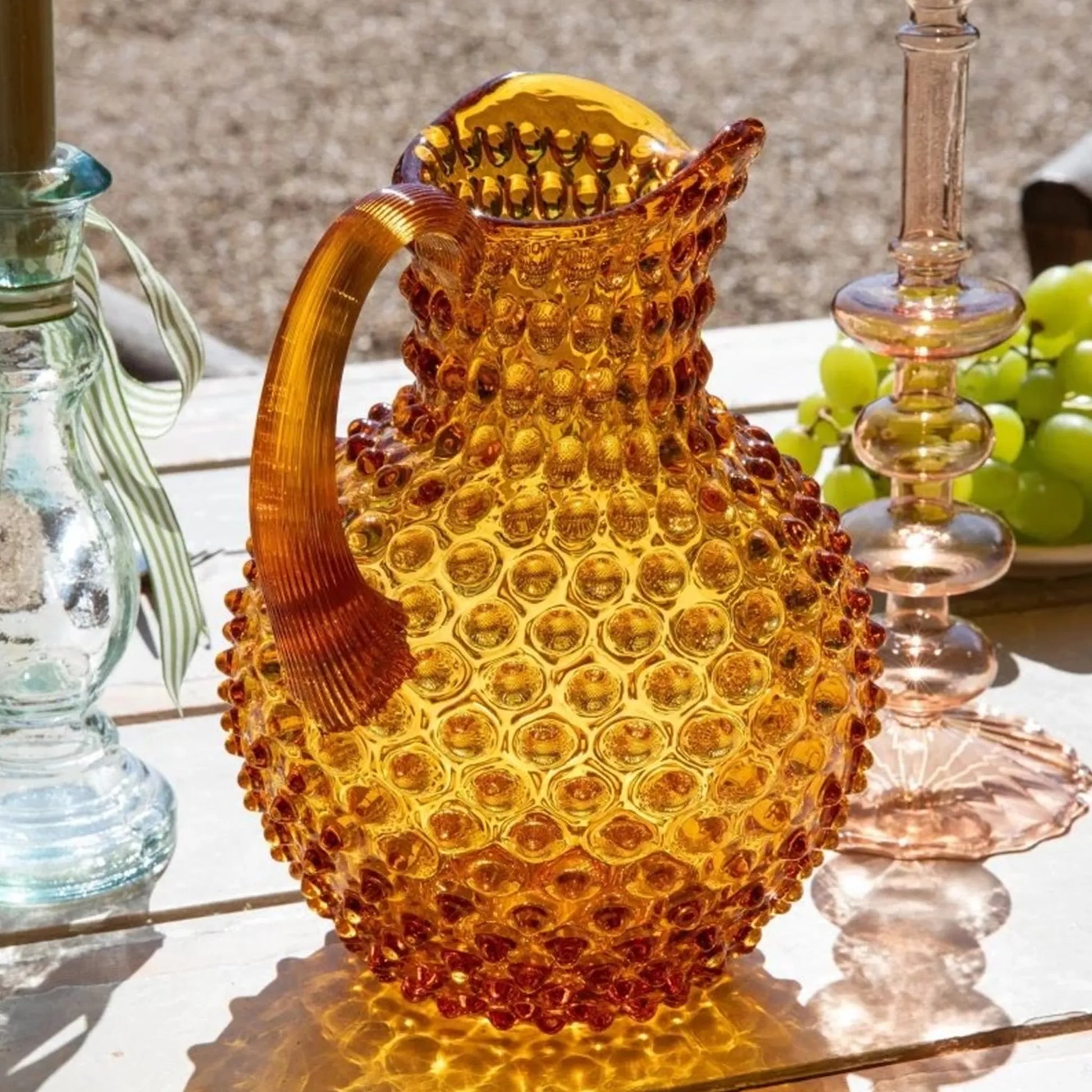 Jarra Hobnail Âmbar 2L.