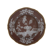 Vista frontal do Prato Raso Oriente Italiano Castagna.