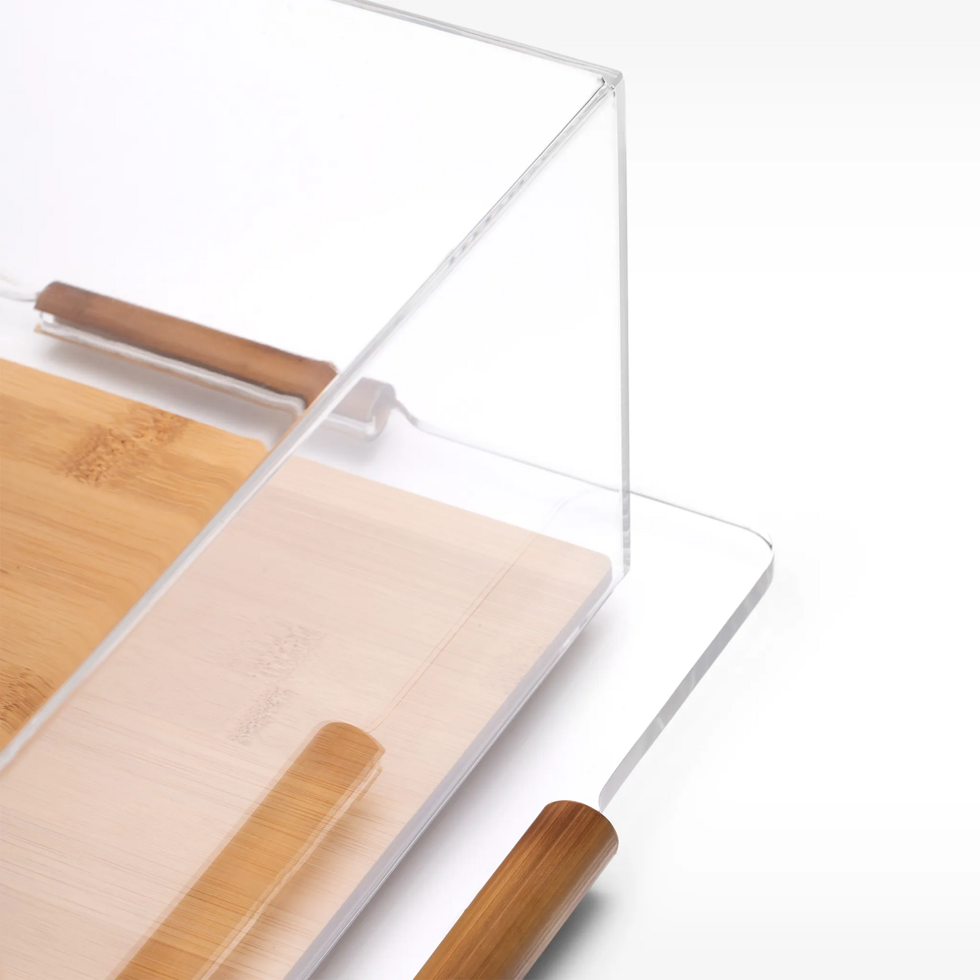 Detalhe do Prato para Bolo Quadrada G Bambu.