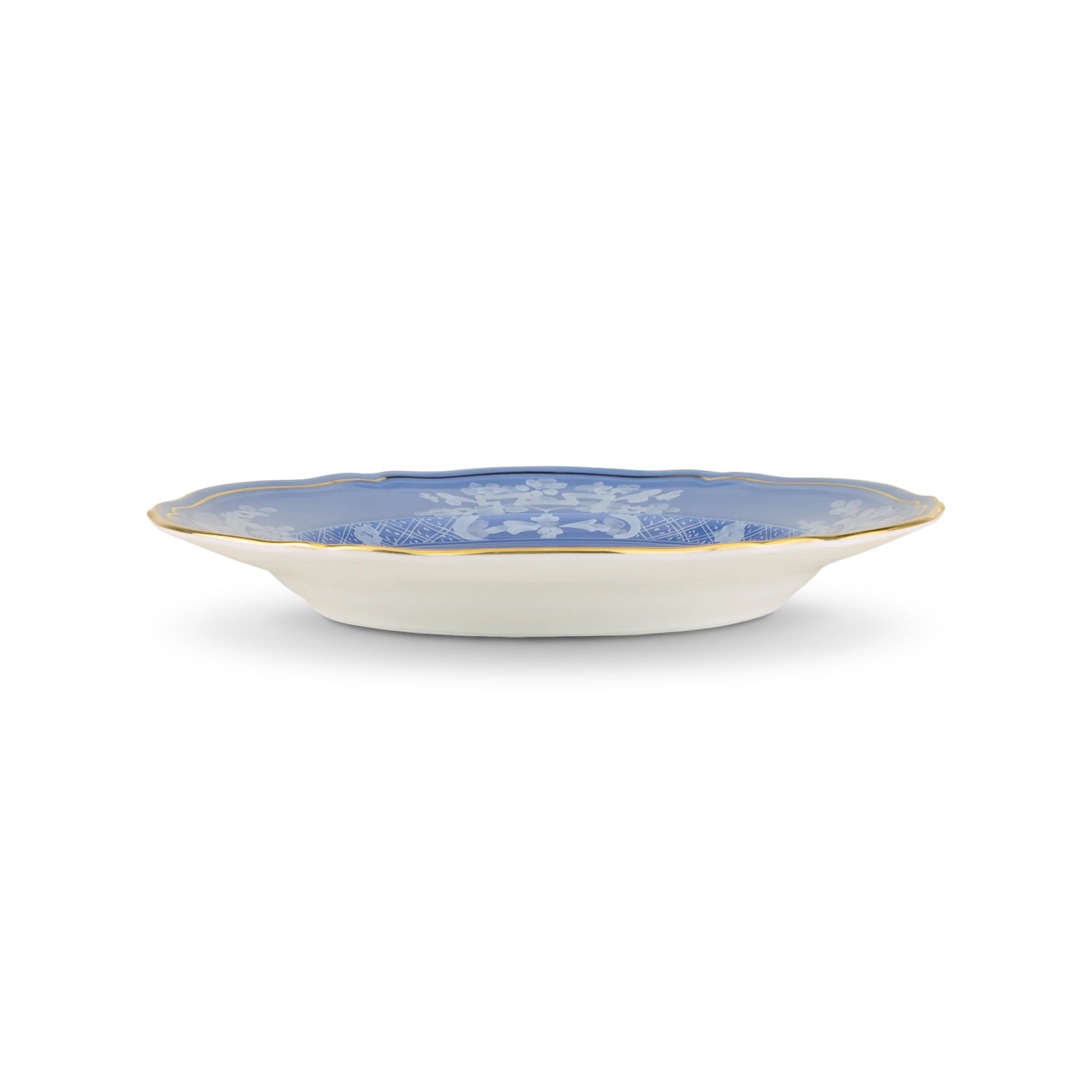 Vista lateral do Prato Sobremesa Oriente Italiano Pervinca.