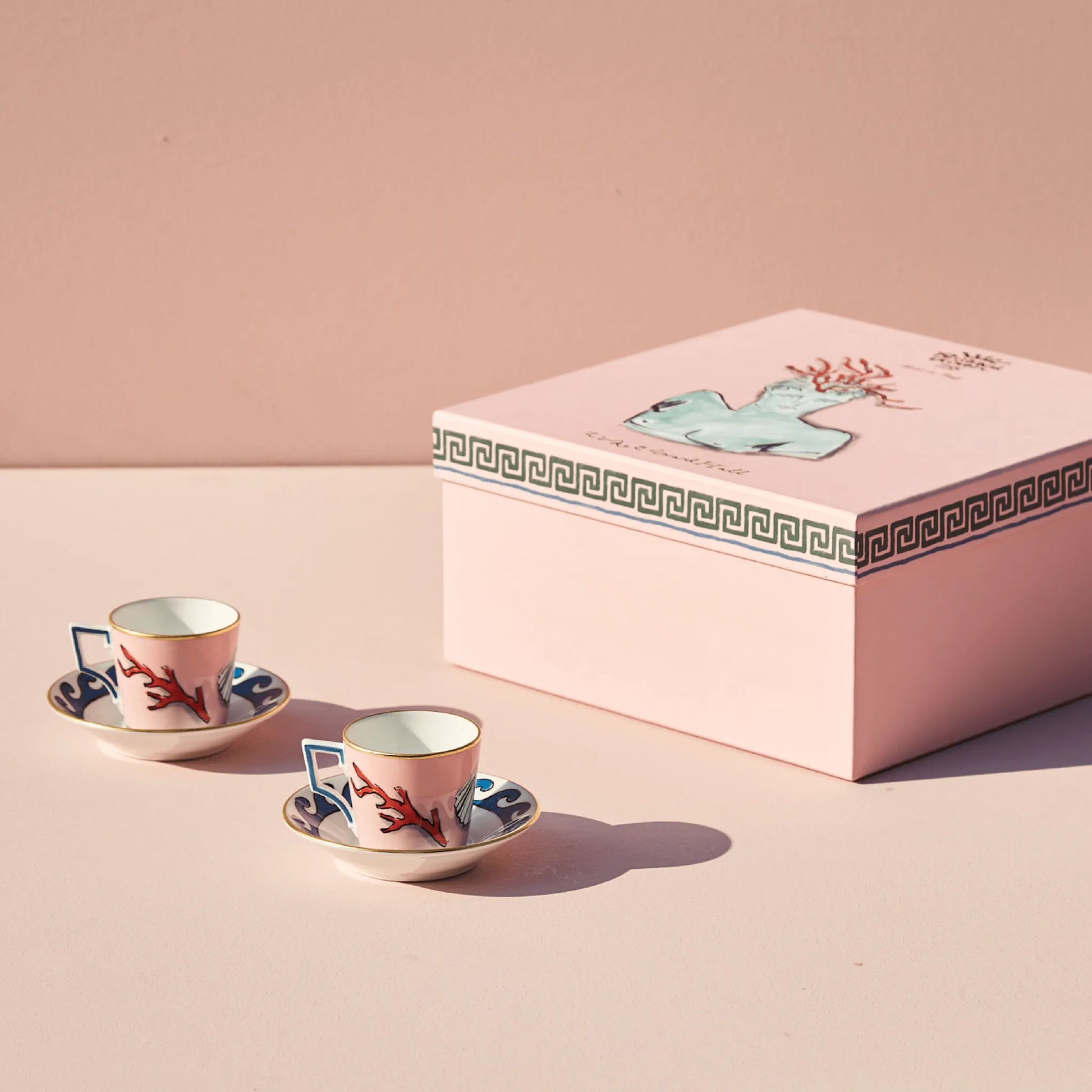 Caixa e o Set Xícara Café Viaggio Di Nettuno Rosa.