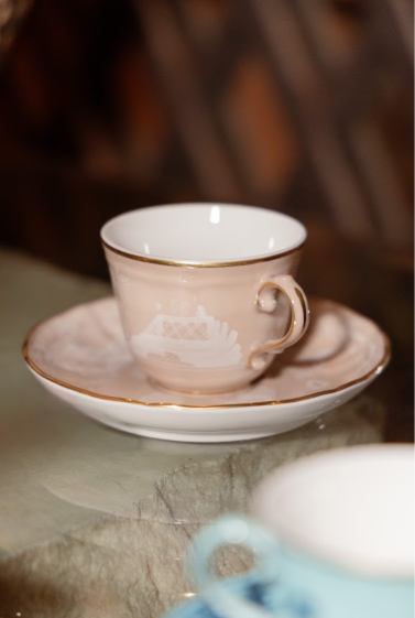 Xícara de Café Oriente Italiano Meringa