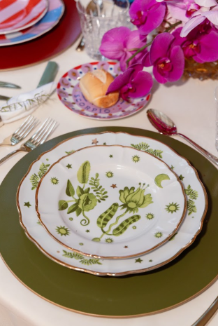 Prato Raso Floral Verde