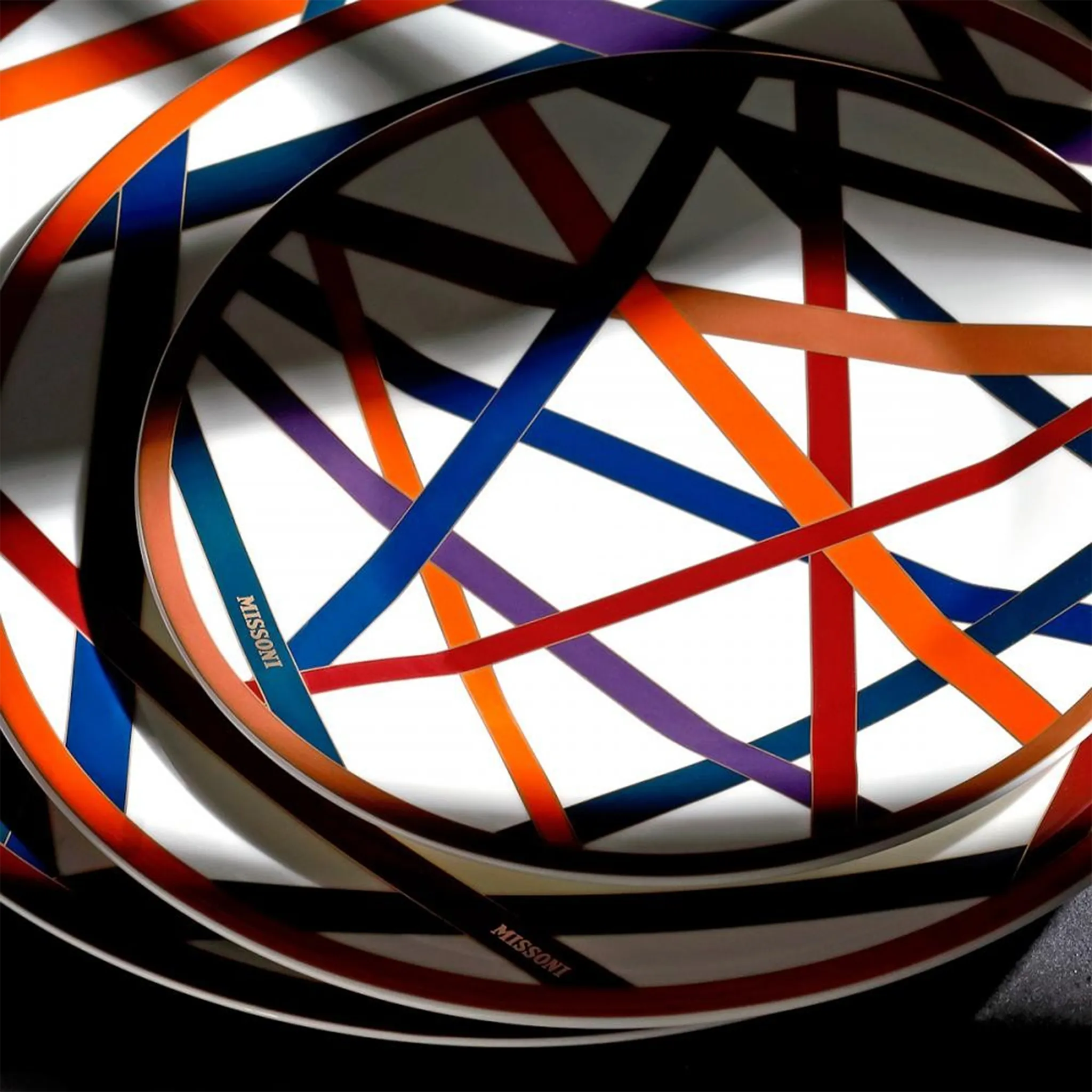 Coleção de pratos Missoni Nastri Collours.