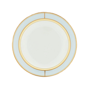 Vista frontal do Prato Massa Diva Celeste.