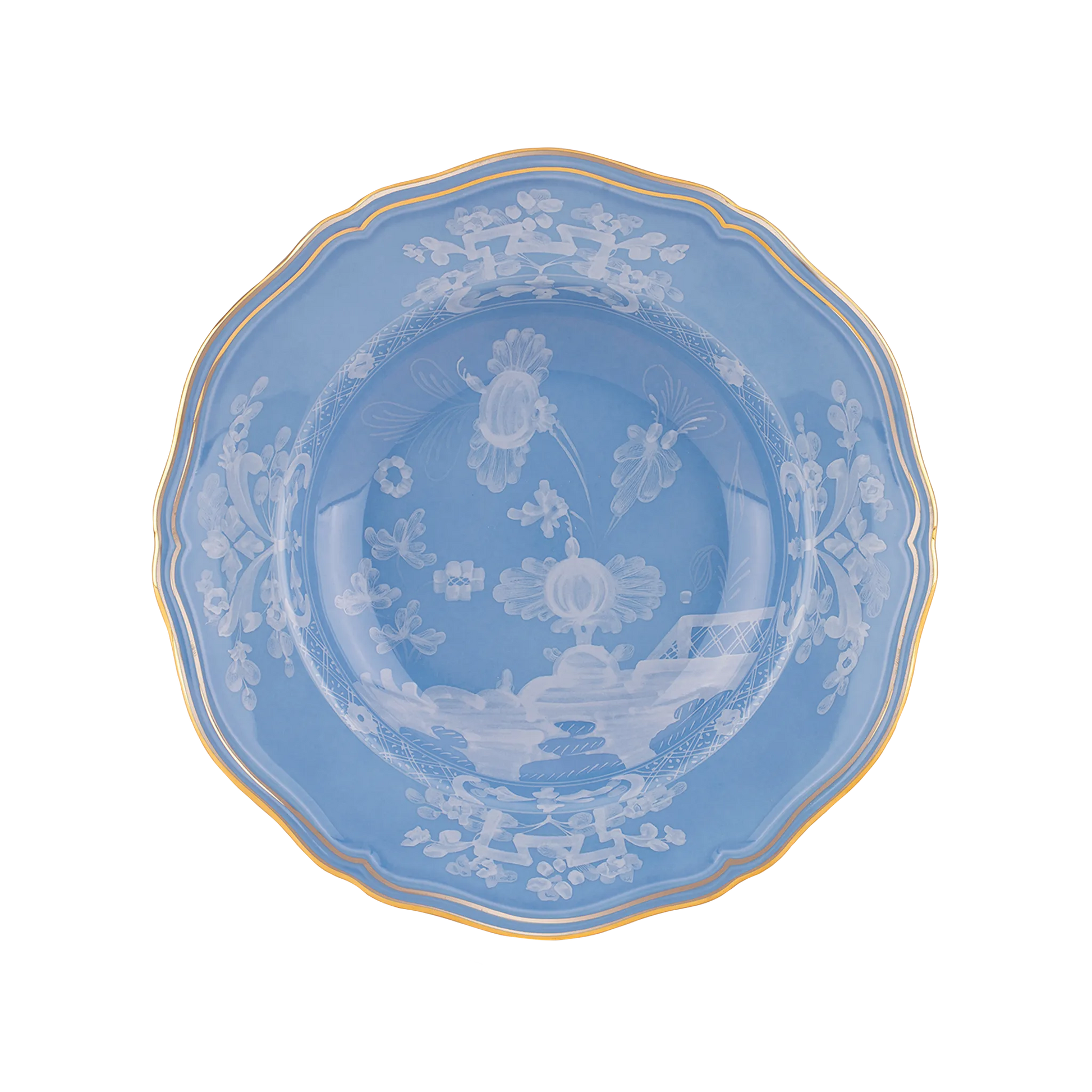 Vista frontal do Prato Massa Oriente Italiano Pervinca.