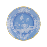 Vista frontal do Prato Sobremesa Oriente Italiano Pervinca.